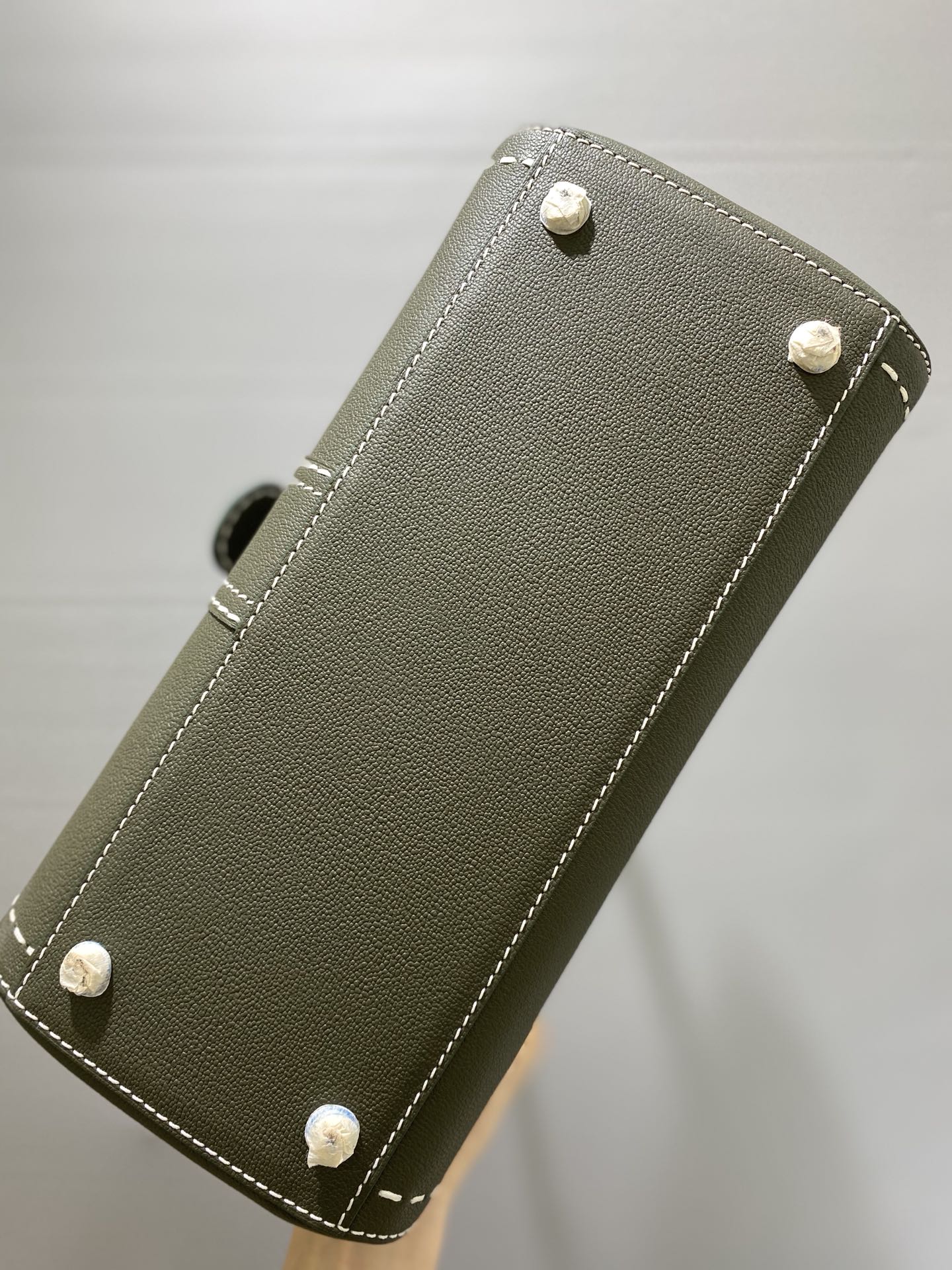 델보 브리앙 박스백 미듐